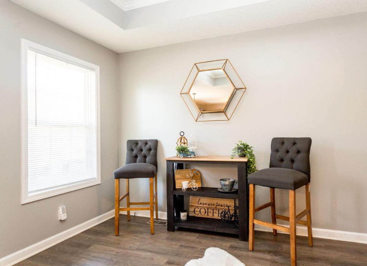 Once-In-A-Lifetime Coffee-Themed Stay For Up To 8 Clarksville Kültér fotó