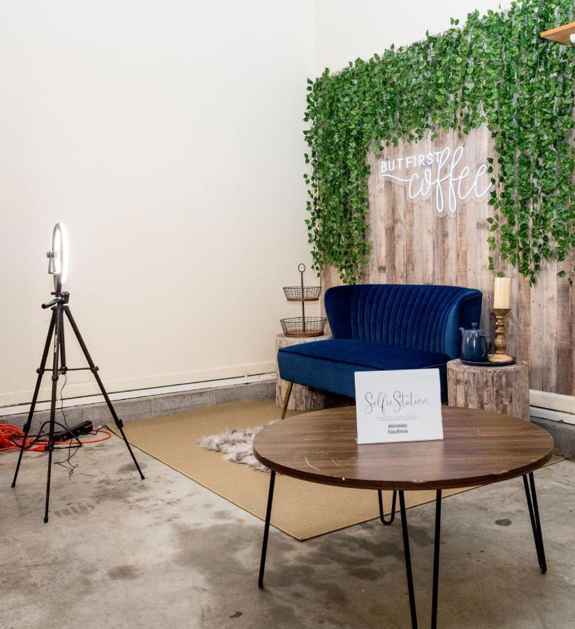 Once-In-A-Lifetime Coffee-Themed Stay For Up To 8 Clarksville Kültér fotó